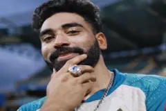Rohit Sharma Latest News Today: Rohit Sharma Presents Mohammed Siraj with T20 World Cup Ring